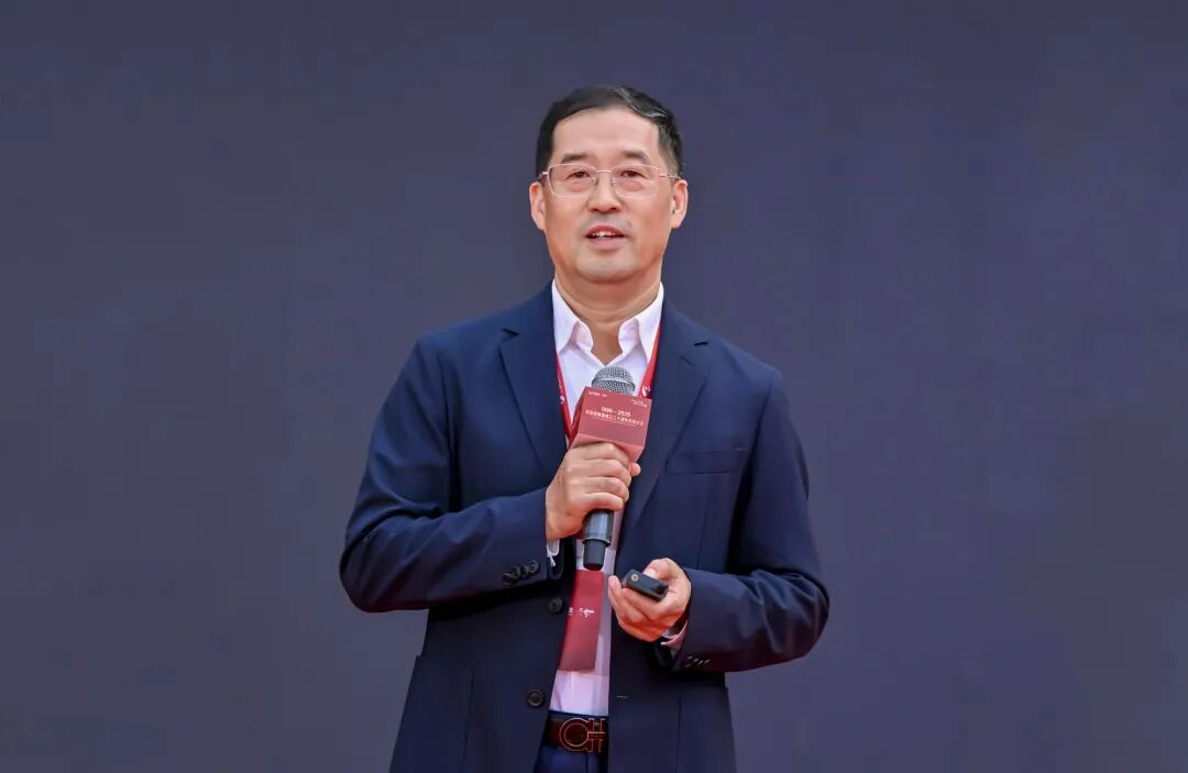 上海证券报专访 | zoty中欧官方李军：以“屏”为基三十年 AI与文旅打开增长新空间